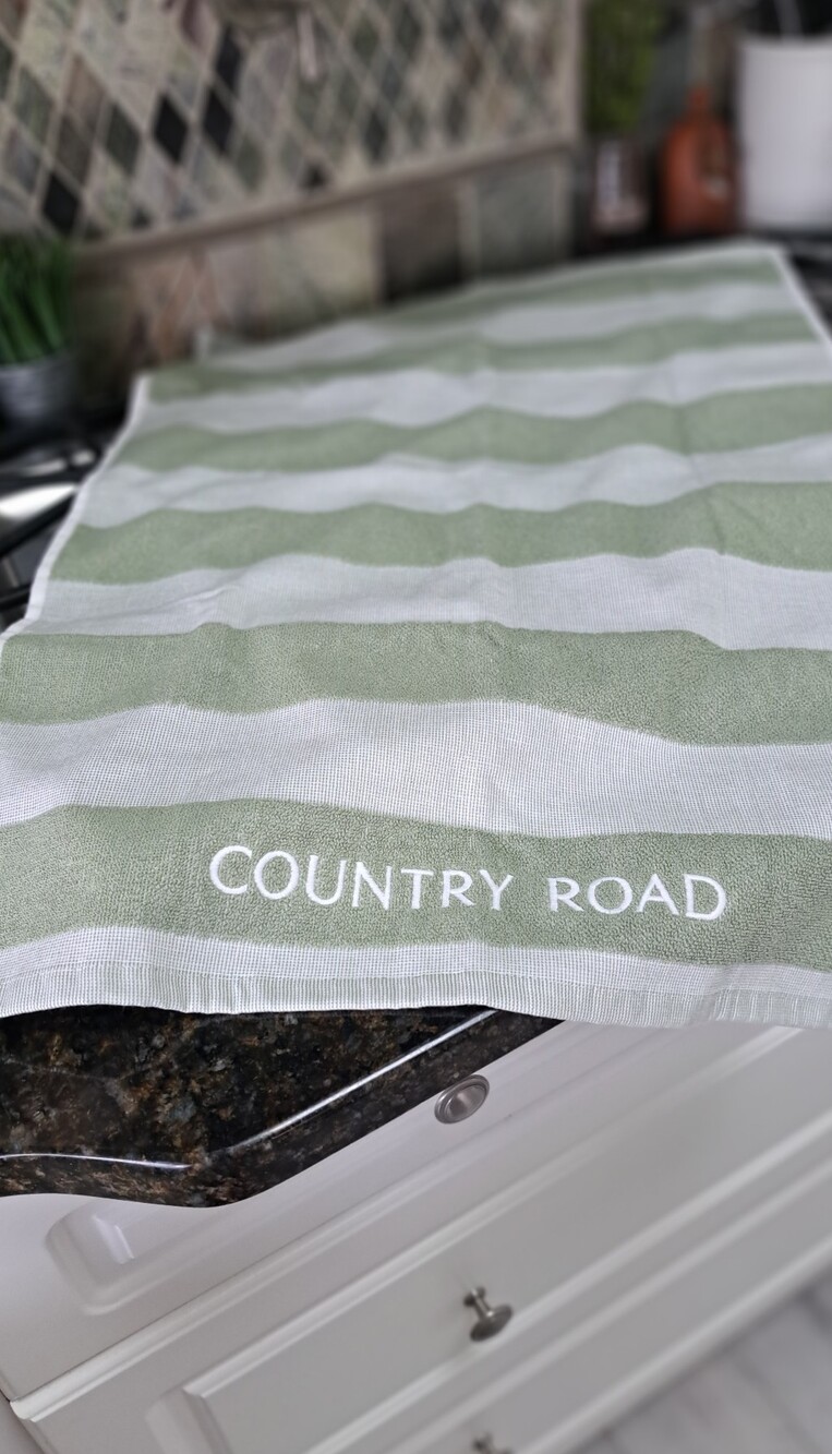 NWT Australian 'Country Road' Hand Towel